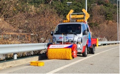 [공사 Pick] 도로공사, 고속도로 봄 청소… 수자원·LH는 AI와 정비 모델 논의