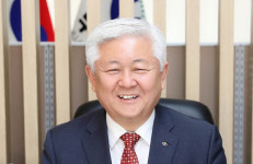 황인홍 무주군수의 2021 키워드···뉴딜·맞춤형·노동생산성