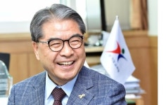이재정 경기도교육감의 2021 키워드···고교학점제·직제 개편·스마트스쿨