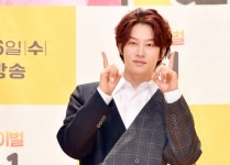 김희철, 태극기 논란에 사과 깊게 보지 못했다