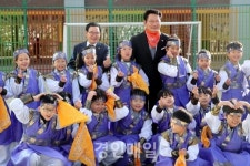 이용범 의장, 신대초등학교 늘품마루 준공식 참석