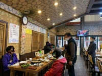 생연2동 생연골 식당, 저소득 어르신에 사랑의 식사 대접