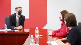 美 부모들도 자녀들 하버드 보내고 싶어 해 명문대 가지 않아도 성공의 길 많다는 것 가르쳐야