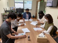 동두천시 중앙동 행정복지센터, 내부사례회의로 위기가구 지원 결정 논의