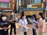 의왕시 마을구조대 청소년활동가들, 부곡도깨비시장 모니터링 실시