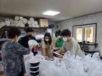 대월면 달모람부녀봉사회 사랑의 삼계탕 나눔 봉사  펼쳐