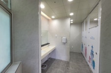 인천시, 월미공원 노후 공중화장실 개선공사 완료