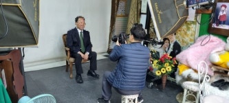 숭의4동 새마을부녀회, 장수사진 찍어드리기