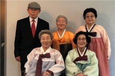 평택시 새뜰마을 주민돌봄센터, 어르신 장수사진관 진행