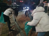 논현고잔동 직원봉사단, 코로나19 소멸 기원 환경정비 실시