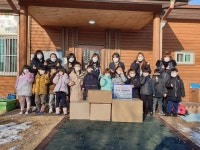 포천시청 어린이집, 포천시 드림스타트 아동들에게 후원 물품 및 성금 기탁