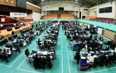 [포토]개표 준비 중인 안산시 감골체육관