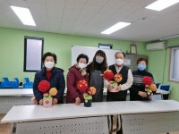 시흥시, 꽃으로 마음 돌보는 어르신 맞춤형 힐링 원예 프로그램 가동