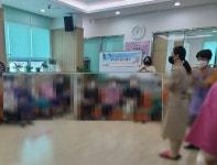 인천시화도진도서관, 대면낭독 프로그램  동구동락 실버 책놀이 운영