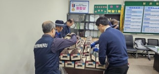 안양시 박달1동 행복마을관리소, 삼짇날 맞이 건강 떡 나눔 행사 진행