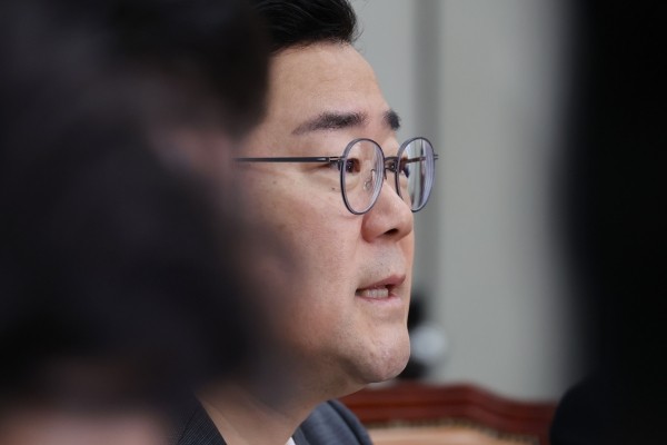 박찬대 원내대표, 윤석열 대통령에게 김형석 독립기념관장 임명 철회 촉구:NSLocalizedString.