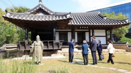 신계용 과천시장, 주한 세르비아 대사와 추사박물관 방문