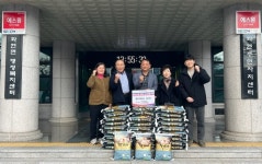 ㈜형제건설·㈜포우천개발, 포천시 화현면에 사랑의 쌀 300kg 기탁