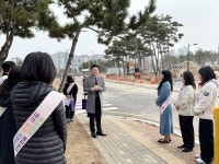 김정헌 중구청장, 하늘중 앞 교통안전 캠페인