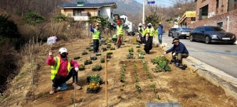구리시, 아천마을정원 하천변 안전펜스 설치
