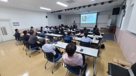 동두천시립도서관, 지역작가 초청 강연 운영