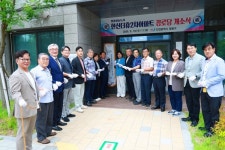 인천 영종구의회, 한신더휴2차아파트 경로당 개소식 참석해 시설 점검