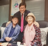 [인터뷰] 극작가 김용복 선생 치매 아내 간병하는 게 행복