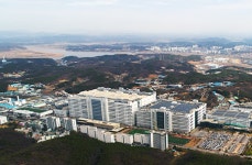 LG 디스플레이, 2Q 실적 ‘어머나’…영업손실 4883억
