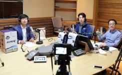 롯데정밀화학 윤희용 상무, MBC 라디오 권용주 김나진의 차카차카 출연