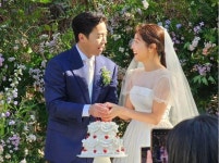 걸스데이 소진, 배우 이동하와 행복한 결혼식..혜리, 눈물의 축사!
