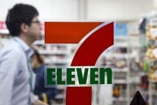 세븐일레븐 매장서 사체 악취…고객 위생 우려 확산