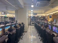 아이센스블랙라벨PC존, FPS 게임 특화 존 구성으로 PC방창업 시장 공략