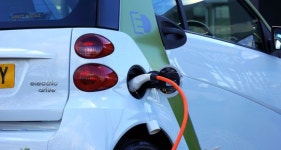 IBM, 저렴한 친환경 배터리 개발...전기차 급속충전 시대 오나?