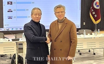 의협회장 선거 2파전 압축…김택우·주수호 노련한 강경파 '경합'