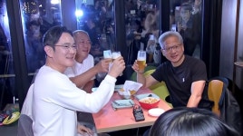 '깐부 회동' 젠슨황·이재용·정의선…AI·로보틱스 관련 '좋은 소식' 무엇?