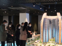 안양 관양현대아파트 수주전… 롯데 홍보관 설연휴에도 문전성시