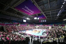 창립 72주년 태광그룹, 배구 단체응원 펼쳐