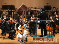 커피향과 클래식 선율의 하모니