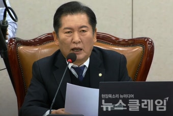 '내란 특검법·김건희 특검법' 국회 법사위 통과… 야당 주도 의결