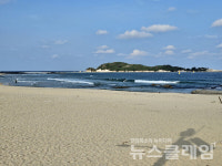 [오, 여행] 이천리 해파랑길 삼포해변에서 서낭바위, 송지호, 왕곡마을을 지나 가진항까지
