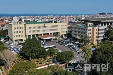 학교서 숨진 제주 중학교 교사… 철저한 조사·진상규명 촉구