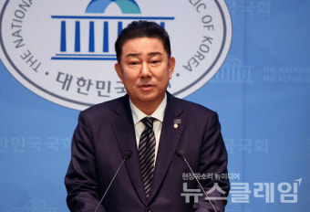 [속보] 더불어민주당 신임 원내대표 3선 김병기