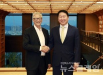 최태원, 빌 게이츠와 회동… 