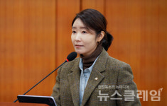 공천 쇼핑백 1억원… 강선우·김경 구속 송치