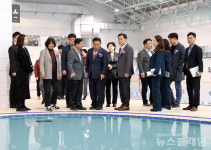 수원시의회, 실내 수영장 리모델링 준공식 참석