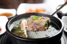 먹을 건 국물뿐(?) 피코크·오뚜기 즉석갈비탕, 고기 양 10%도 안 돼