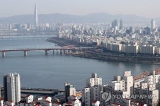 서울 반포발 재건축...인근지역 도미노 전세난