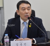 김용민 