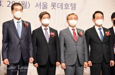 변협 이종엽 사설 법률플랫폼 청년변호사 주머니 털어…디스커버리 도입
