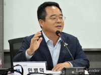 민병덕 쎈수학 홍범준, 떡참 이기영…국감 불출석 국회 모욕